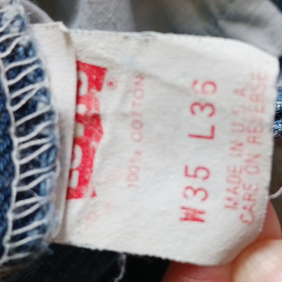 Vintage Levi 1991 501s Distressed Jeans Natural Fading size 31 -32 - Picture 12 of 15